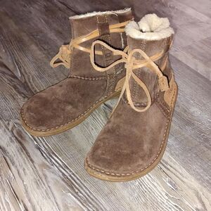 UGG 'La Jolla' Boots chocolate Youth size 3